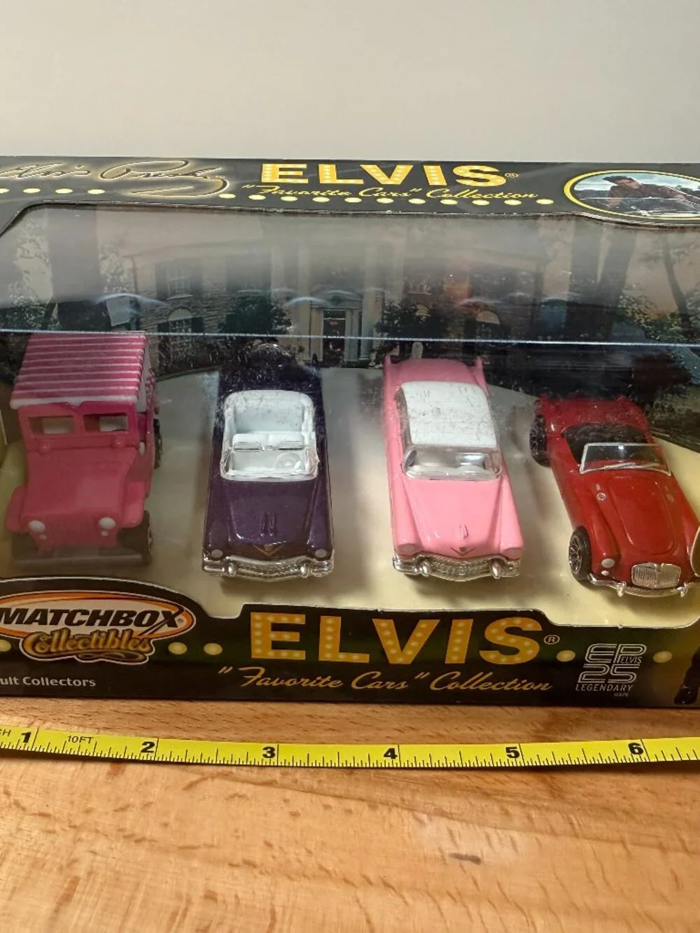 Set of 4 Elvis Matchbox Favorite Cars, New in box